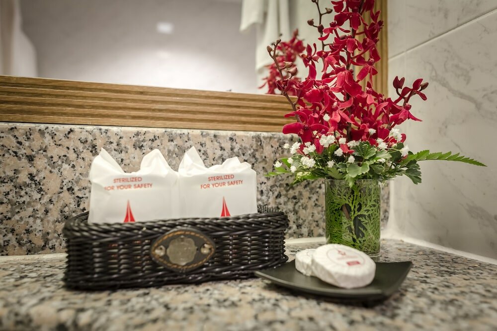 Фото Grand Tower Inn Rama VI Hotel