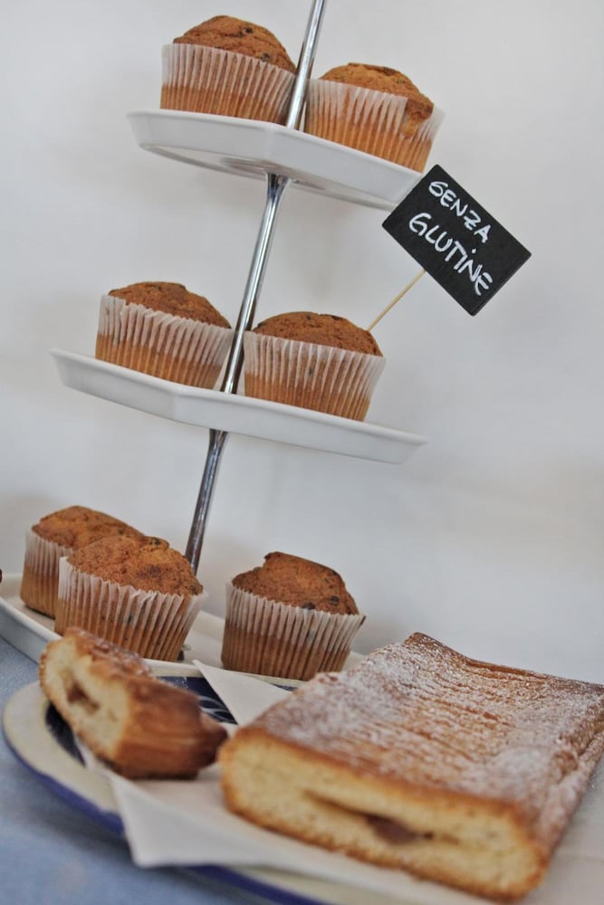 Фото Hotel Touring Misano Adriatico