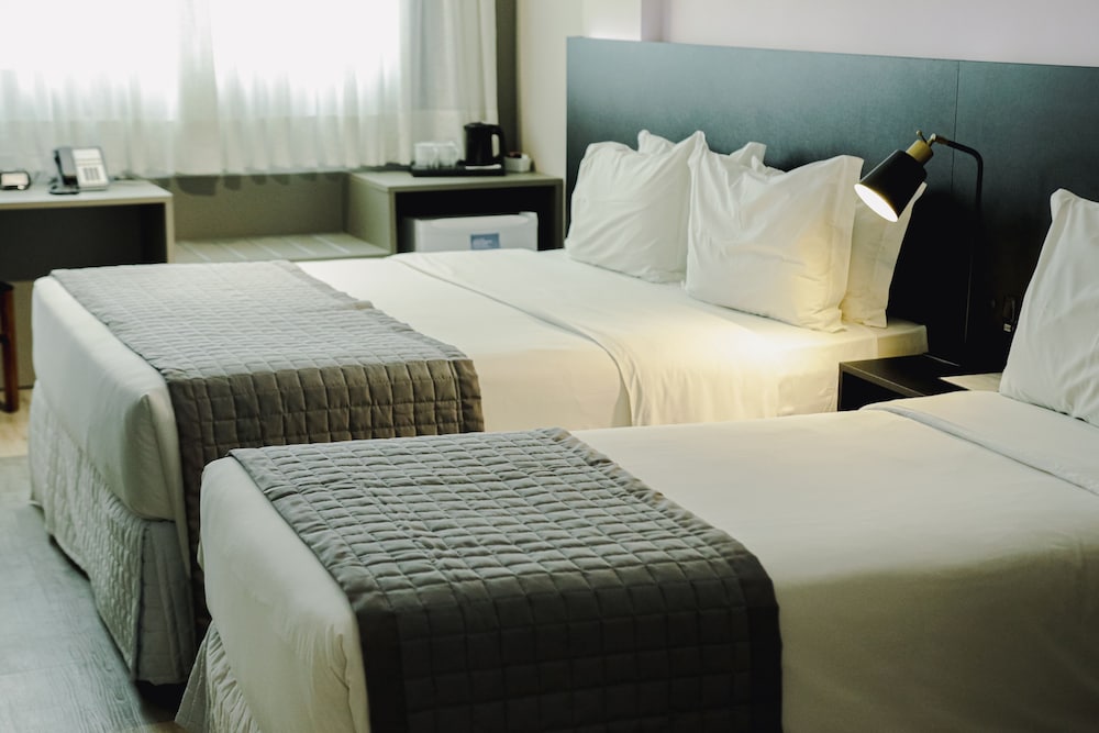 Фото Santa Inn Hotel