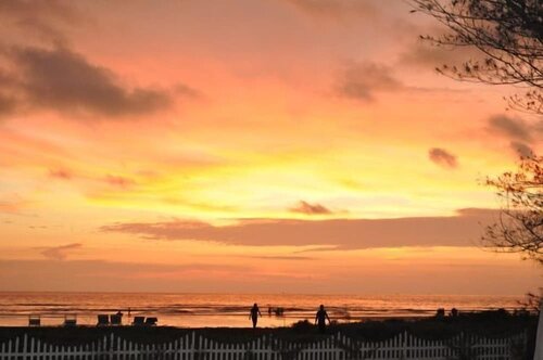 Внешний вид отеля Montego Bay Beach Village в Ашвеме, фото 3