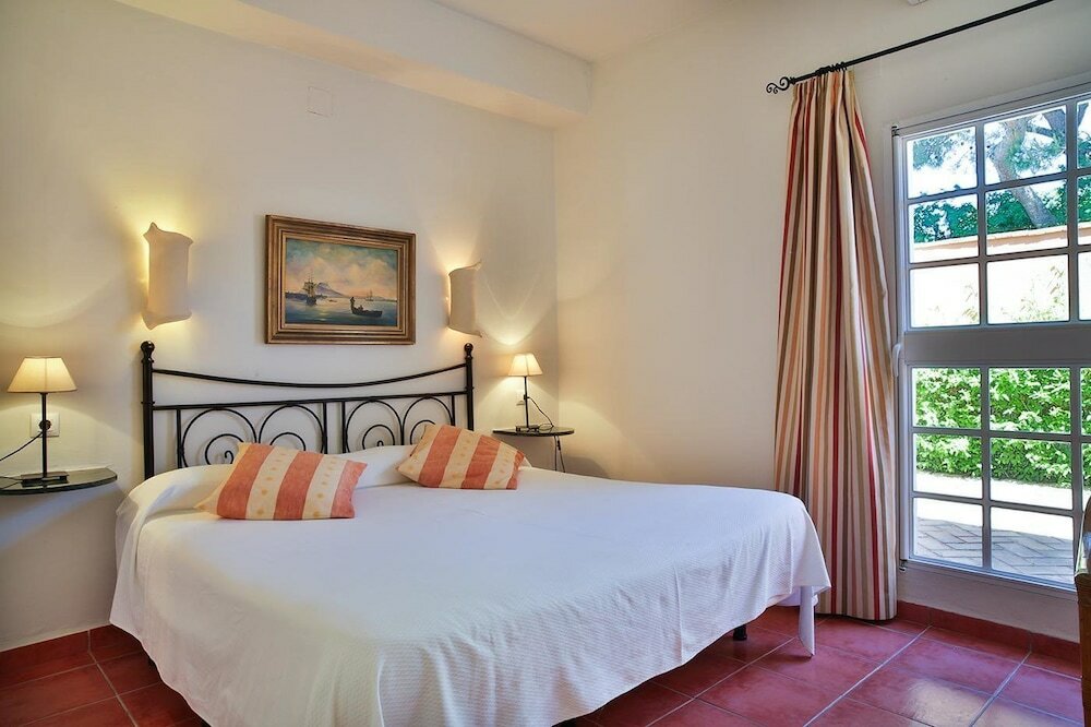 Фото Hotel Madreselva