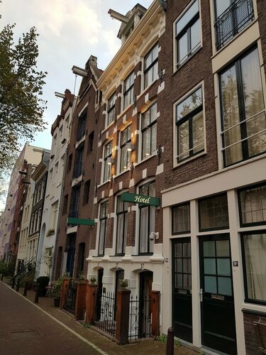 Rembrandtplein Hotel