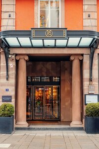 Гостиница Maison Rouge Hotel