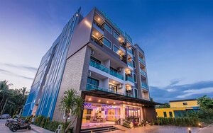 Гостиница River Front Krabi Hotel