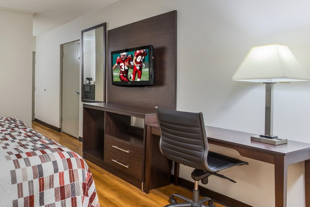 Фото Red Roof Inn Meridian