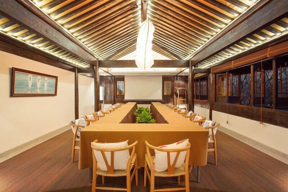 Фото Floral Hotel Hangzhou Yuxu Xixu Hotel Xihu Lingyin Temple Branch