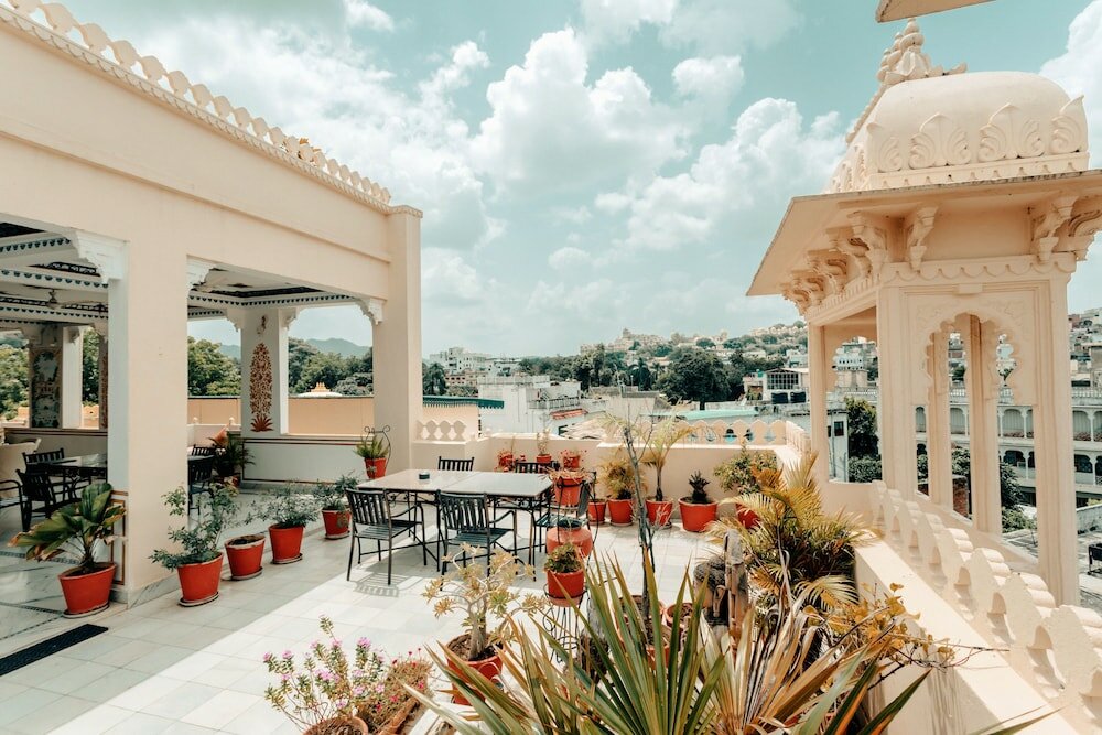 Фото Hotel Boheda Palace