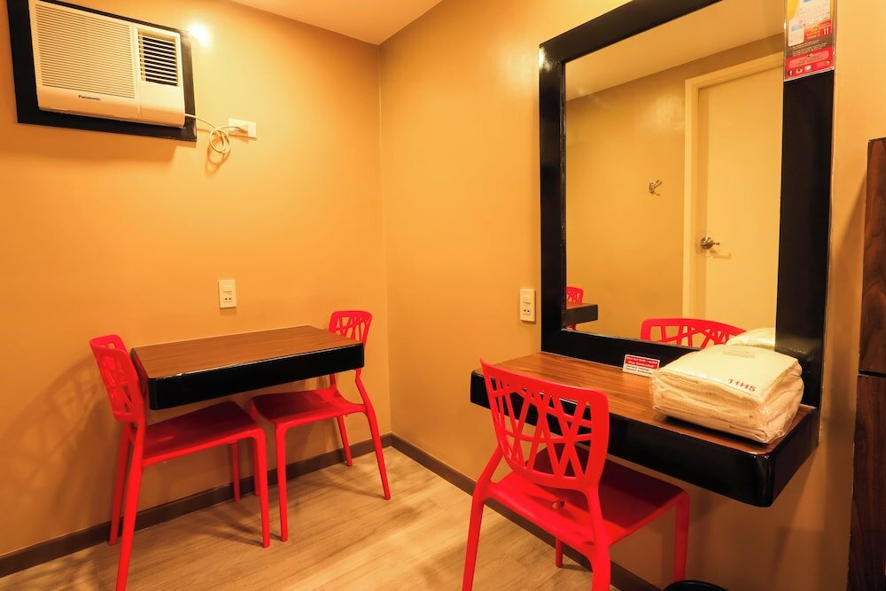 Фото Hotel Sogo Alabang Rotonda