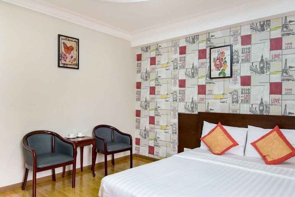 Фото Little Brick Saigon Hotel