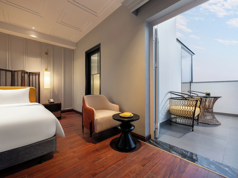 Фото Minerva Premium Hotel