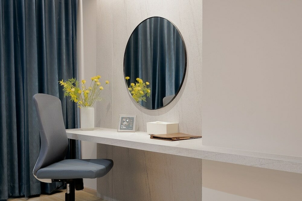 Фото Buri Sriphu Hotel & Convention Centre