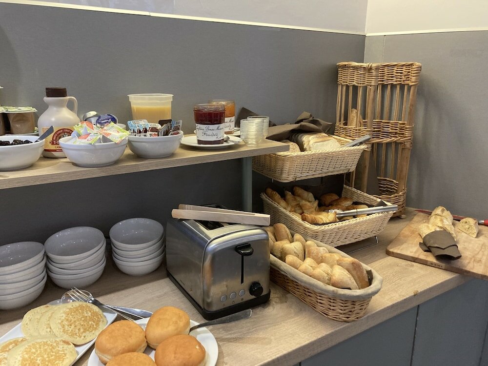 Фото Adonis Strasbourg