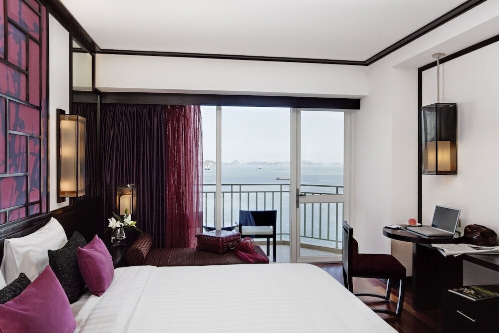 Фото Novotel Halong Bay