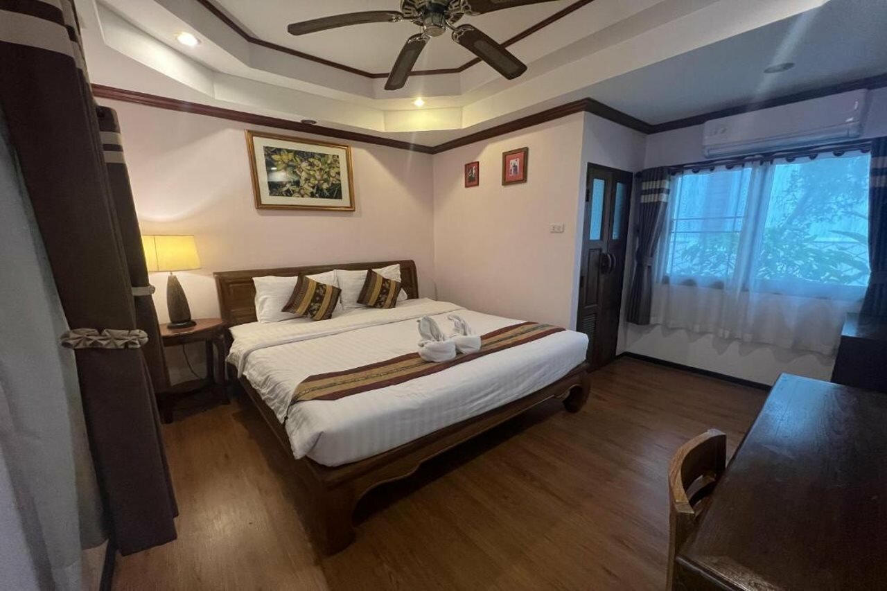 Фото Pha Thai House