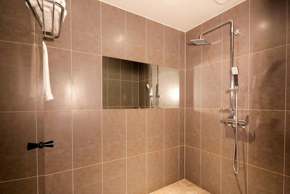 Фото Golden Business Hotel