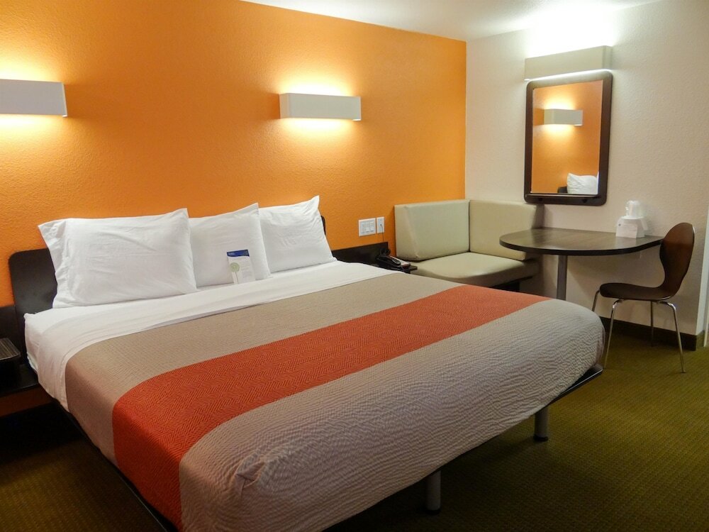 Фото Motel 6 Erie, Pa