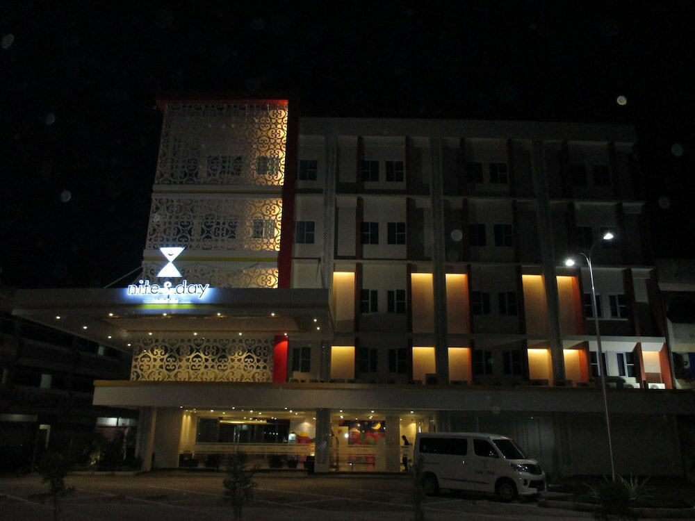 Фото Nite & Day Batam Jodoh Square