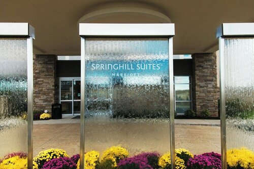 Внешний вид отеля Springhill Suites Somerset Franklin Township в Франклине Тауншипе, фото 4