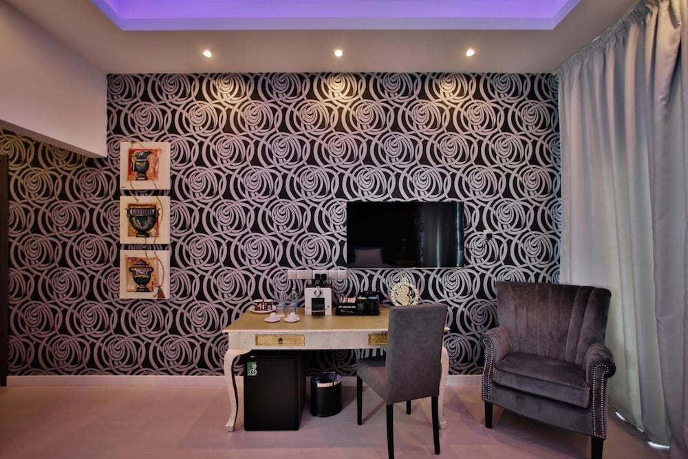 Фото The Josephine Boutique hotel