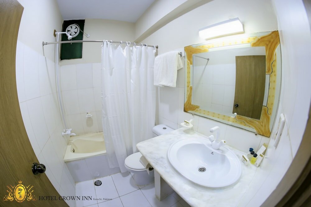 Фото Отель Crown Inn