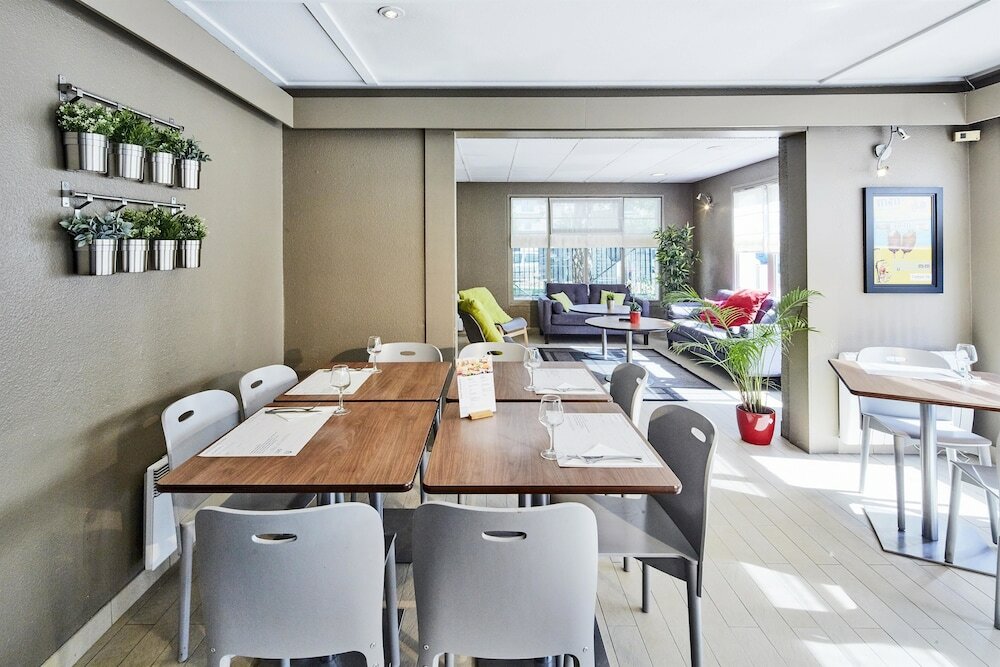 Фото Campanile Nature - Sannois Ermont