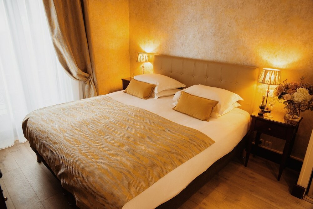 Фото Hotel Waldorf Montparnasse