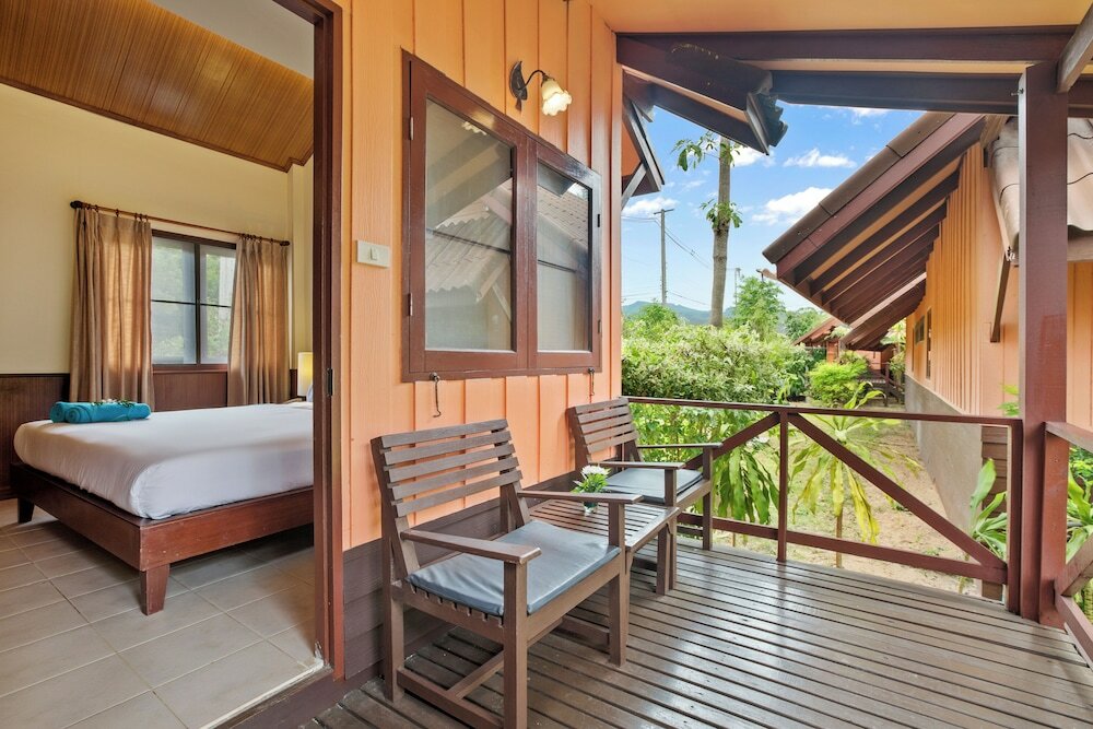 Фото Pinnacle Samui Resort