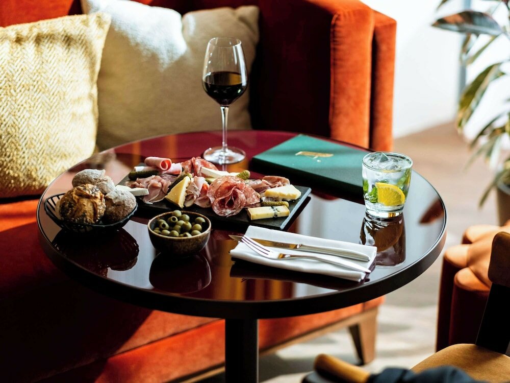 Фото Mercure Villefranche en Beaujolais Ici & La