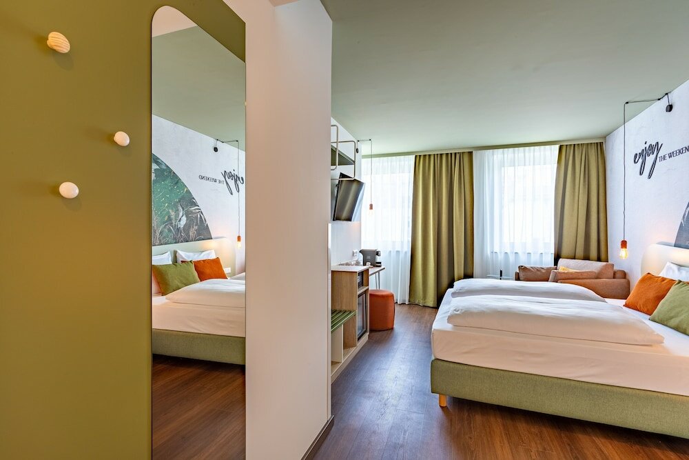 Фото The Weekend Hotel