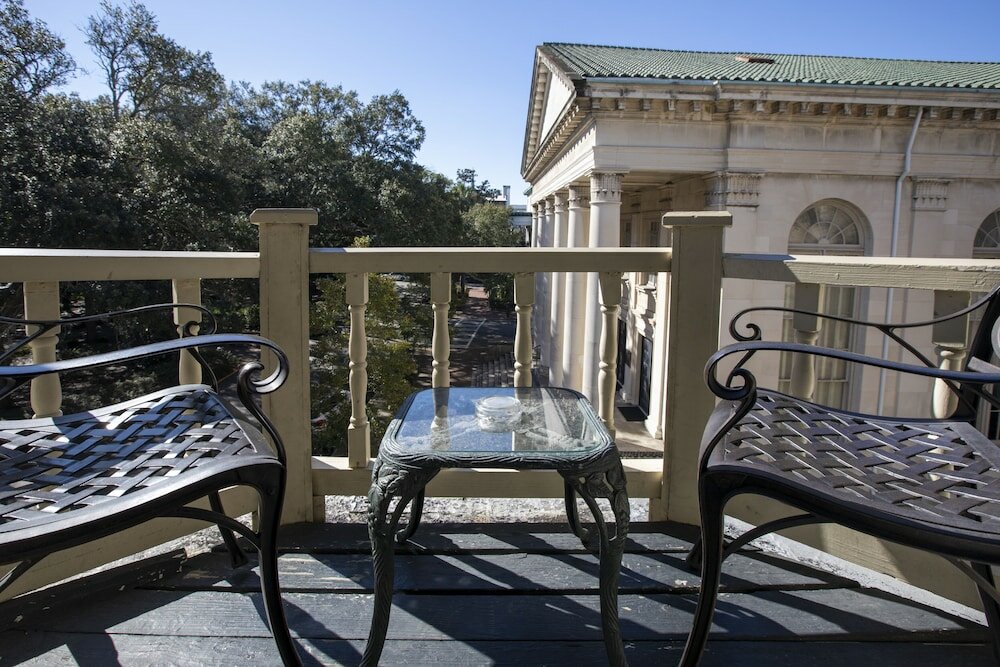 Фото Foley House Inn