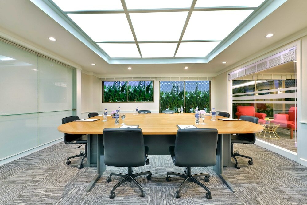 Фото Centre Point Plus Hotel Pratunam