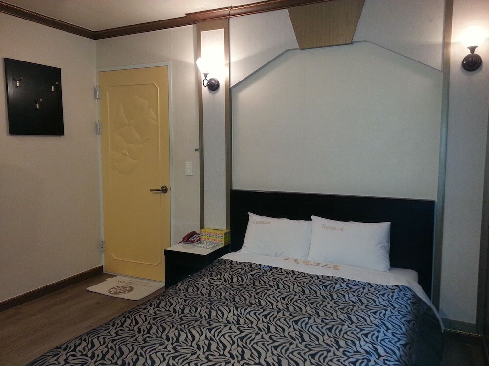 Фото Island Motel