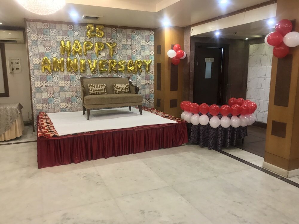 Фото Leela Grande Hotel