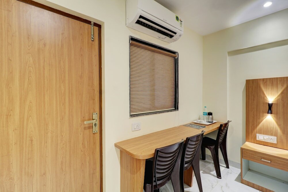 Фото Hotel Kurla Residency