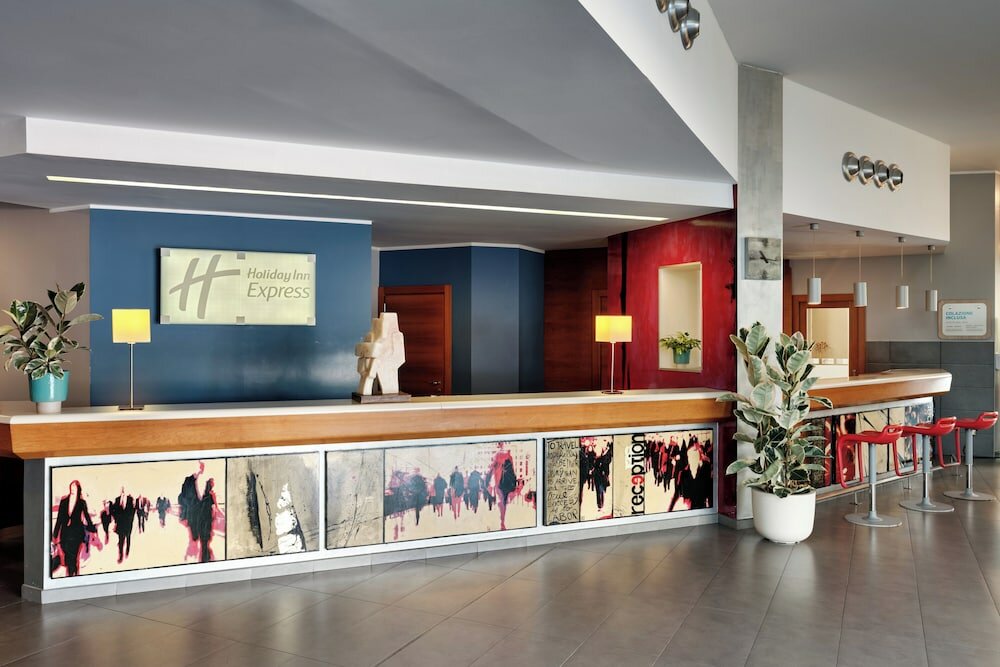Фото Holiday Inn Express Milan - Malpensa Airport, an Ihg Hotel