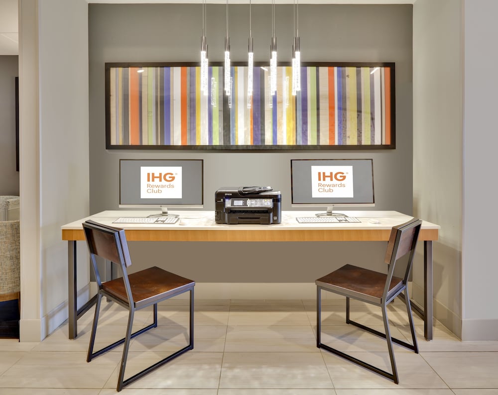 Фото Holiday Inn Express & Suites Irving Conv Ctr Las Colinas by Ihg