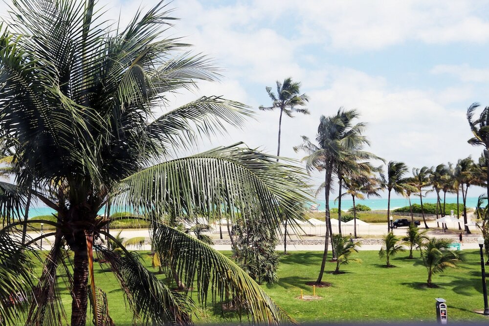 Фото Cavalier Hotel South Beach