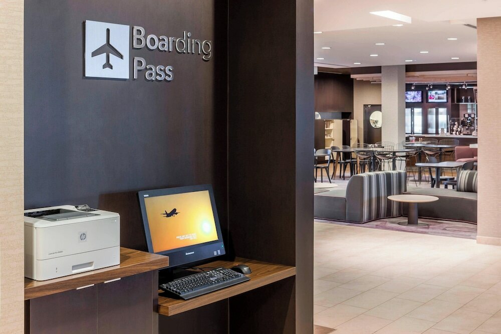 Фото Courtyard by Marriott Fort Worth at Alliance Town Center