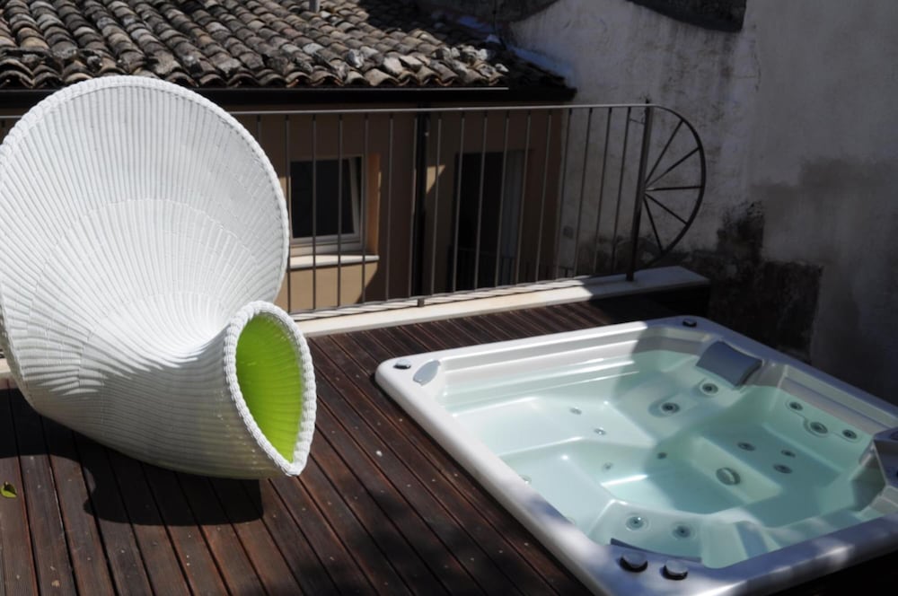 Фото Iblainsuite