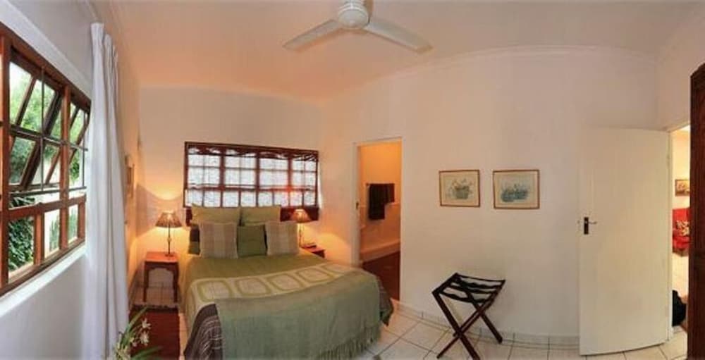 Фото Rivendell Bed and Breakfast