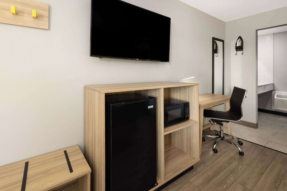 Фото Forest Hill Inn