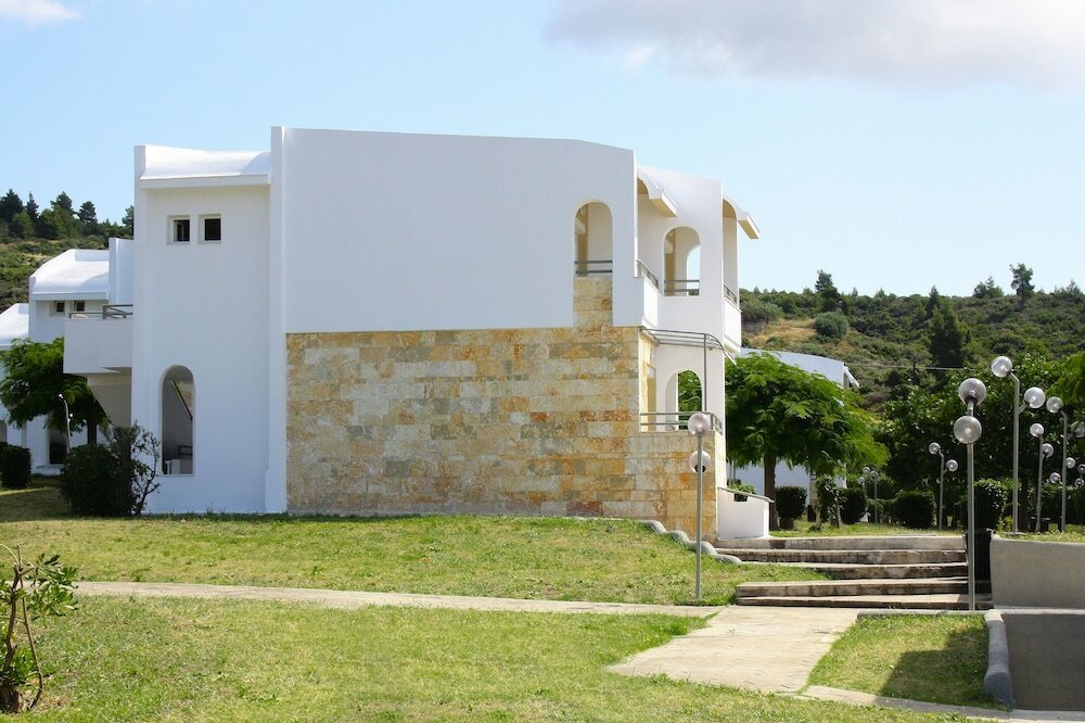 Фото Skion Palace Beach Hotel