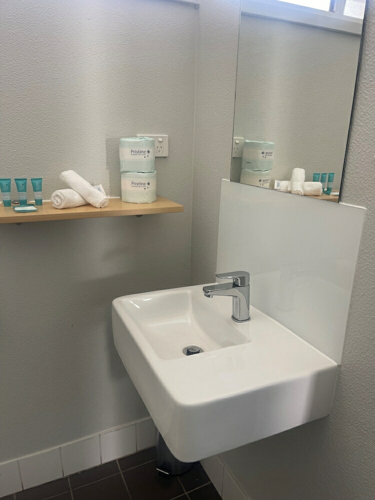 Фото The Cavenagh Hotel