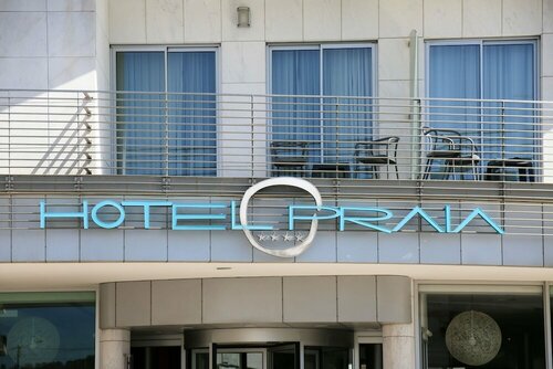 Внешний вид отеля Hotel Praia - Nazare в Назаре, фото 4