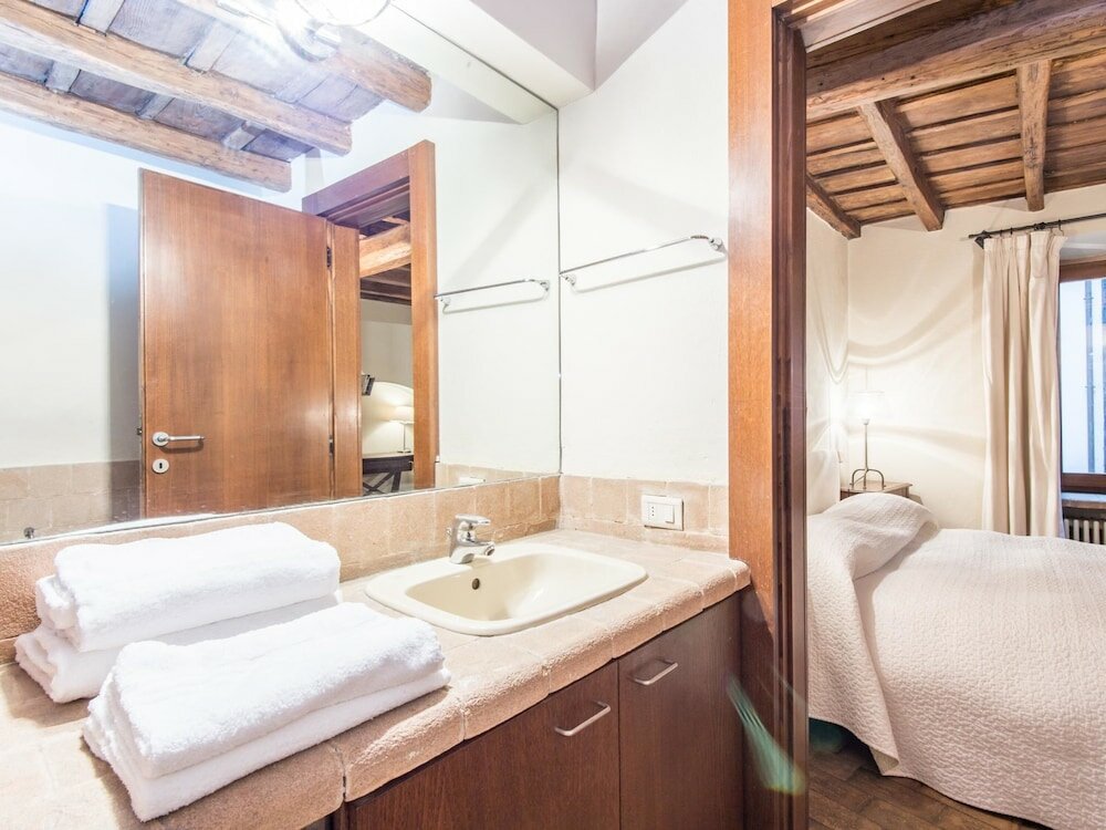 Фото Rsh Elegant Apartment Campo dei Fiori