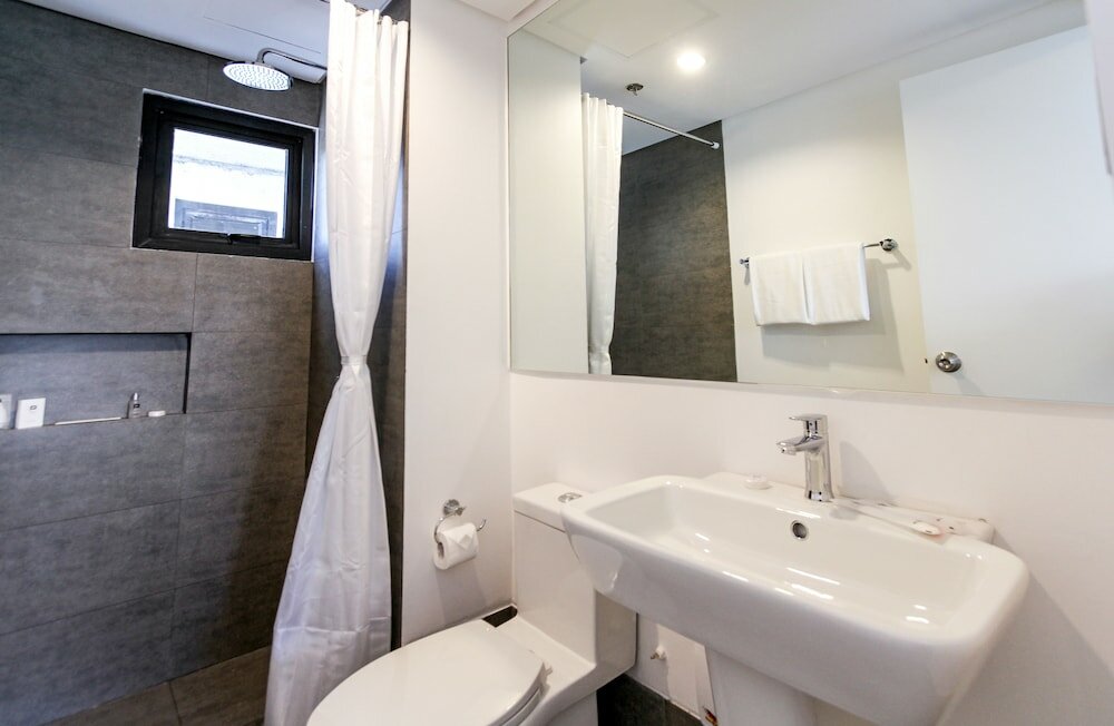 Фото Privato Makati