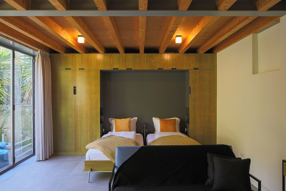 Фото Menina Colina Guesthouse