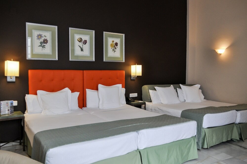 Фото Hotel San Gil