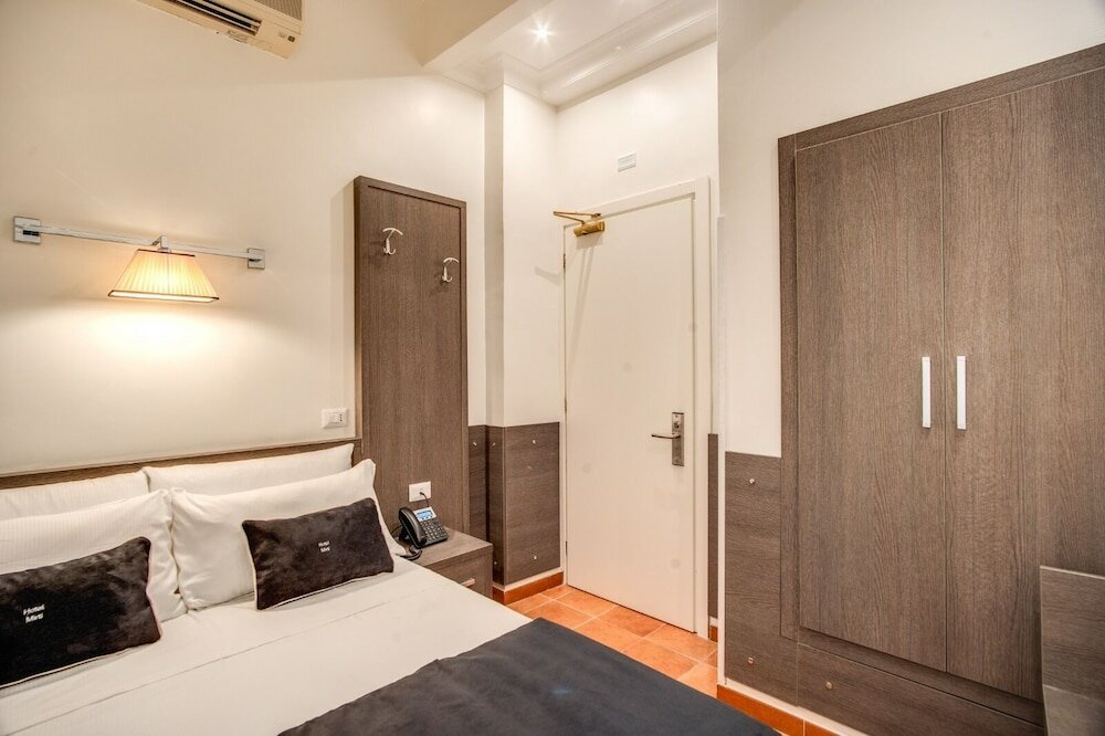 Фото Hotel Mirti