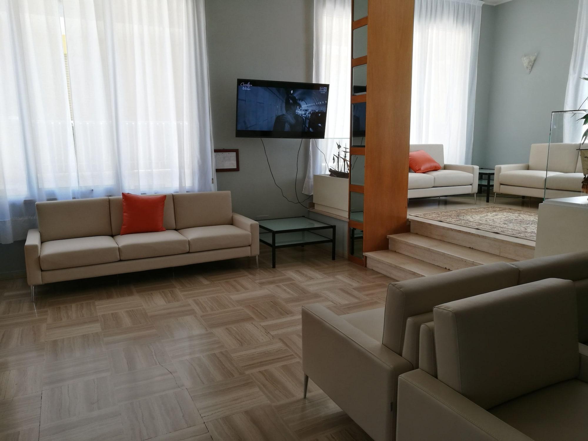 Фото Hotel Milena